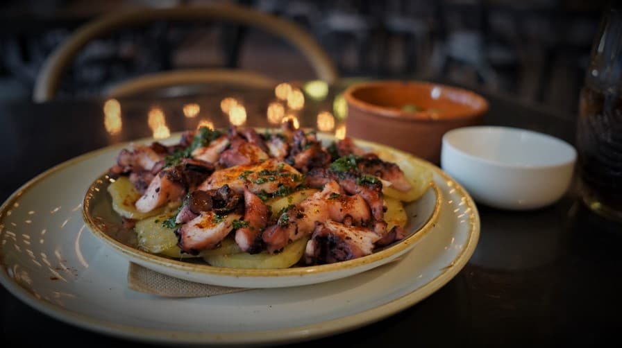 Pulpo a la Gallega en Gracia Tapas Bar