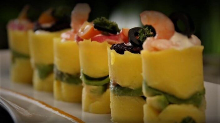 Food and Décor at Zanzíbar