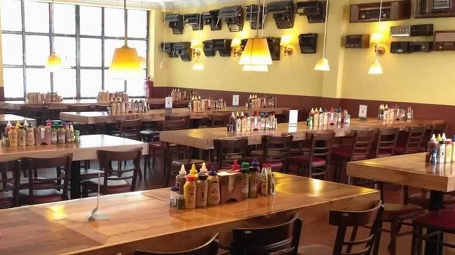 4MARDOQSCL Dining Room