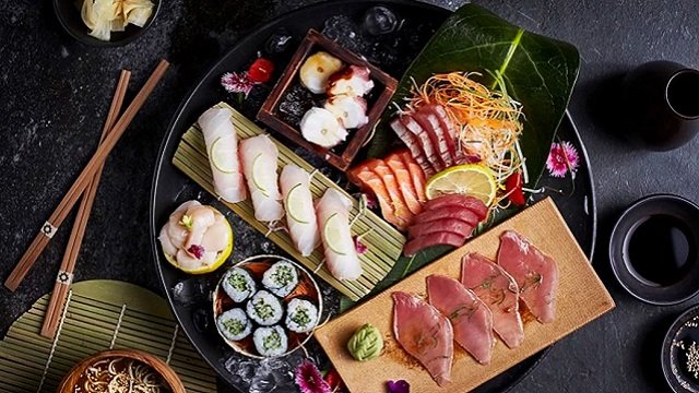 Sashimi and Sushi at Osaka Pardo Aliaga