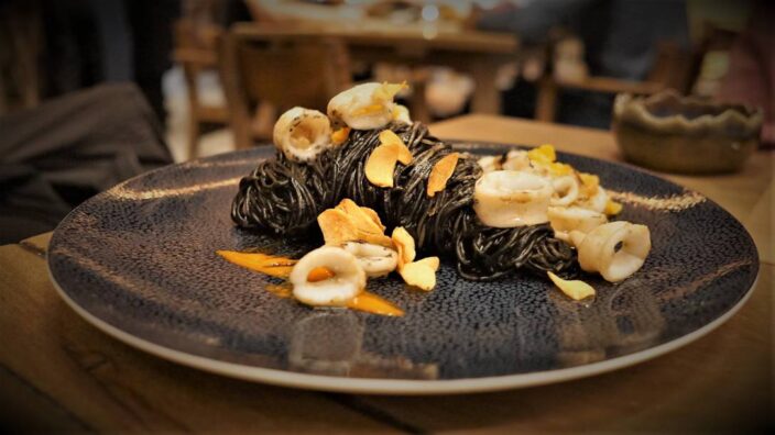 Comida y Décoración en Pescados Capitales