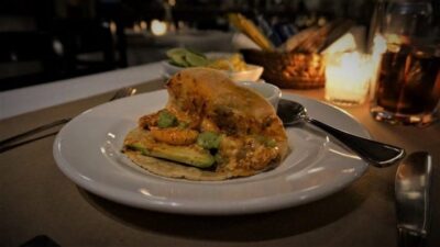 Food and Décor at Lampuga