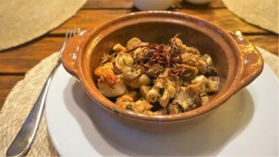 Food and Décor at Villa María