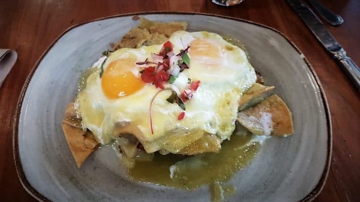 4c Chilaquiles for Breakfast at Ballaró – by Ricardo David R