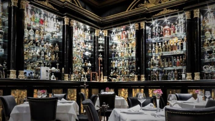 Food and Décor at Saks