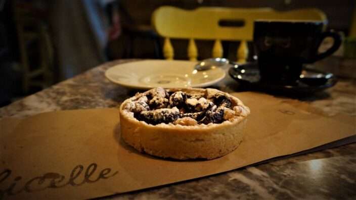 Food and Décor at Monsieur Croque