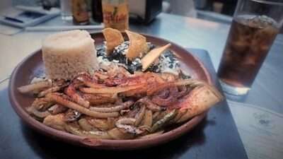 Food and Décor at Fisher’s